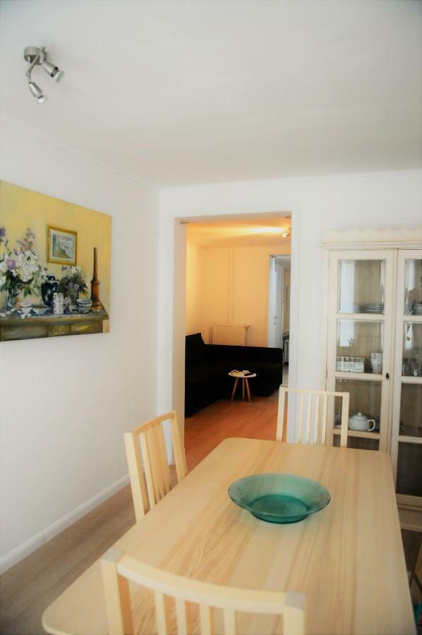 Komthuis Apartment บลังเคนเบอร์เก ภายนอก รูปภาพ